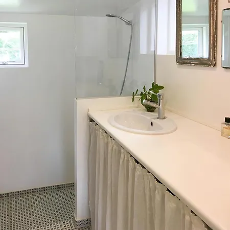 Private Steps And Sunspots In Vakantiehuis *