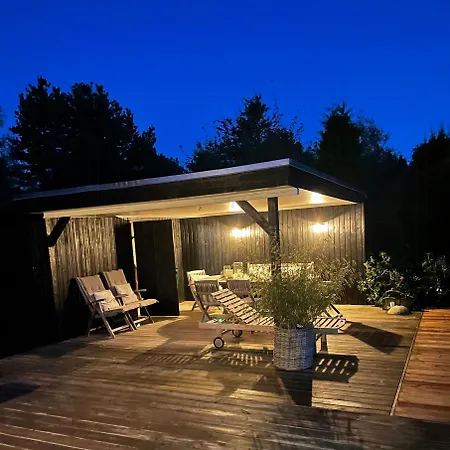 Vakantiehuis Private Steps And Sunspots In