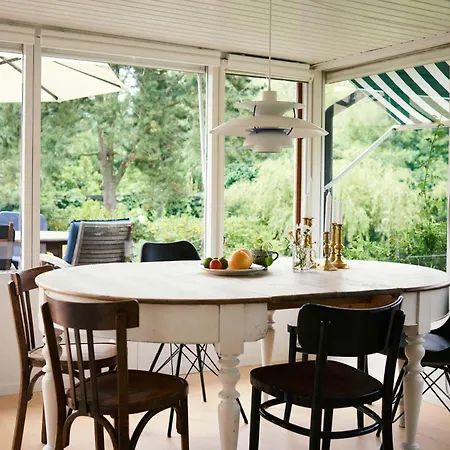 Private Steps And Sunspots In Vakantiehuis